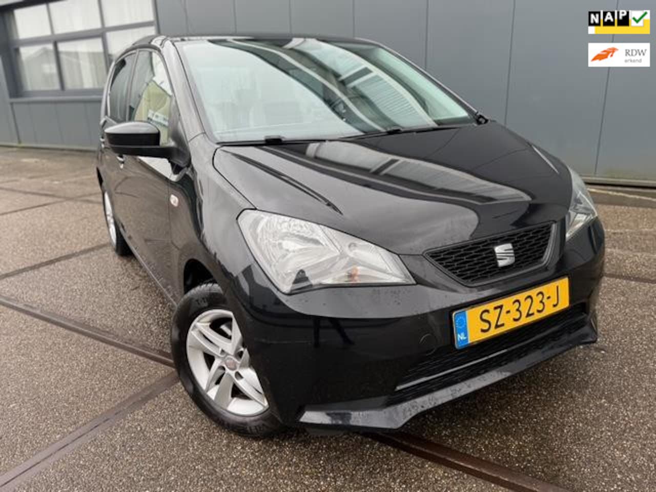 Seat Mii - 1.0 Style Chic | 5 deurs | LM velgen | Nieuwe apk | - AutoWereld.nl