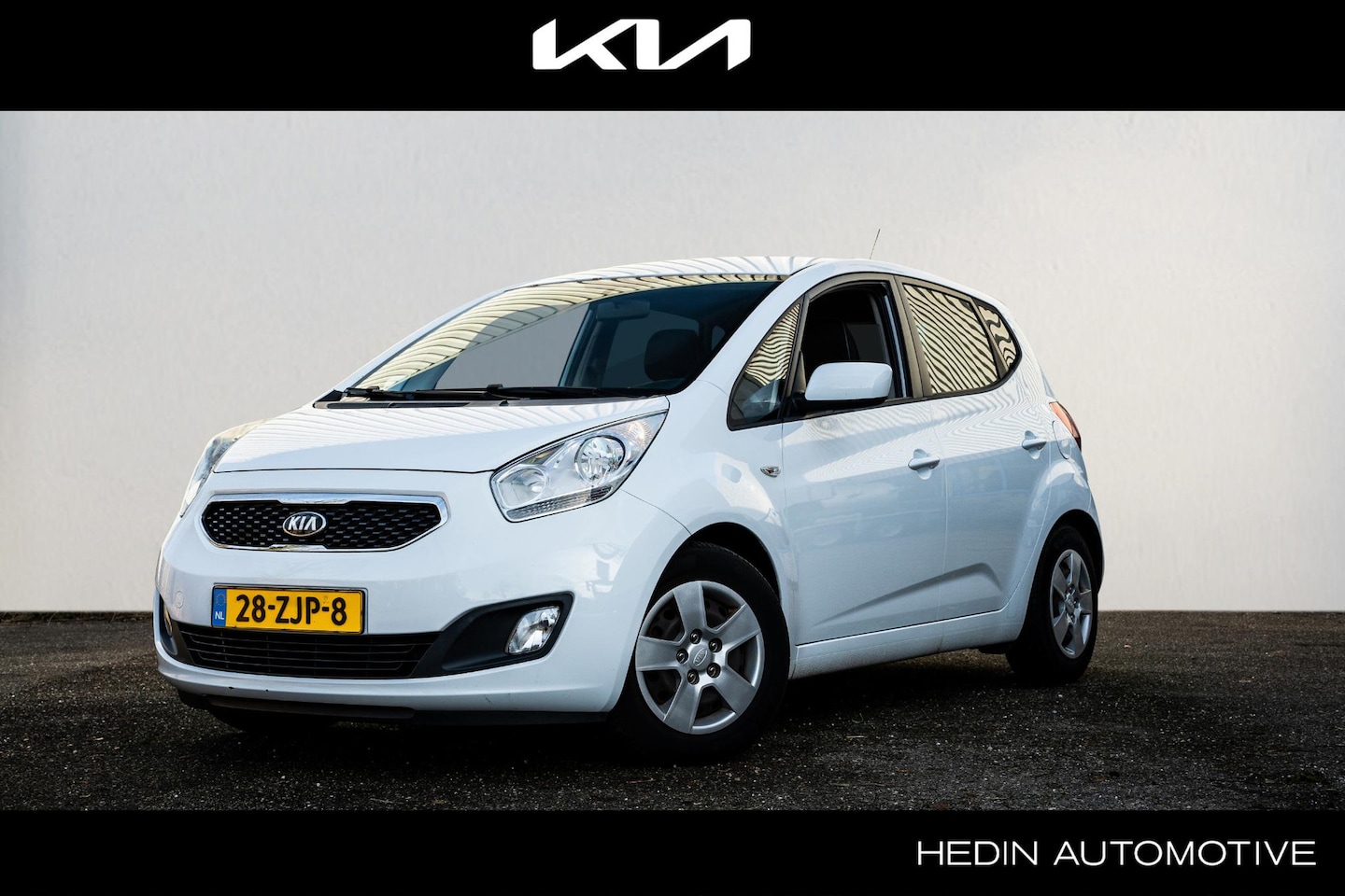 Kia Venga - 1.6 CVVT Plus Pack NAVI | Achteruitrijcamera | Cruise Control | A/C - AutoWereld.nl