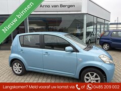 Daihatsu Sirion 2 - 1.3-16V Prestige