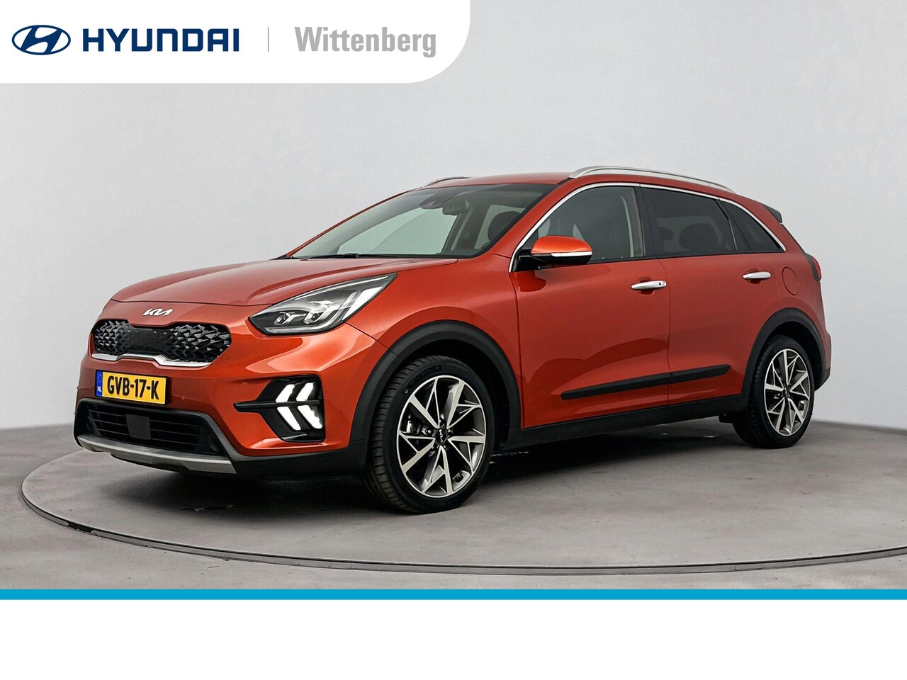 Kia Niro - 1.6 GDi HYBRID EXECUTIVELINE | NAVI | LEDER | CAMERA | 18'' LMVELGEN | PRIVACY GLASS | STO - AutoWereld.nl