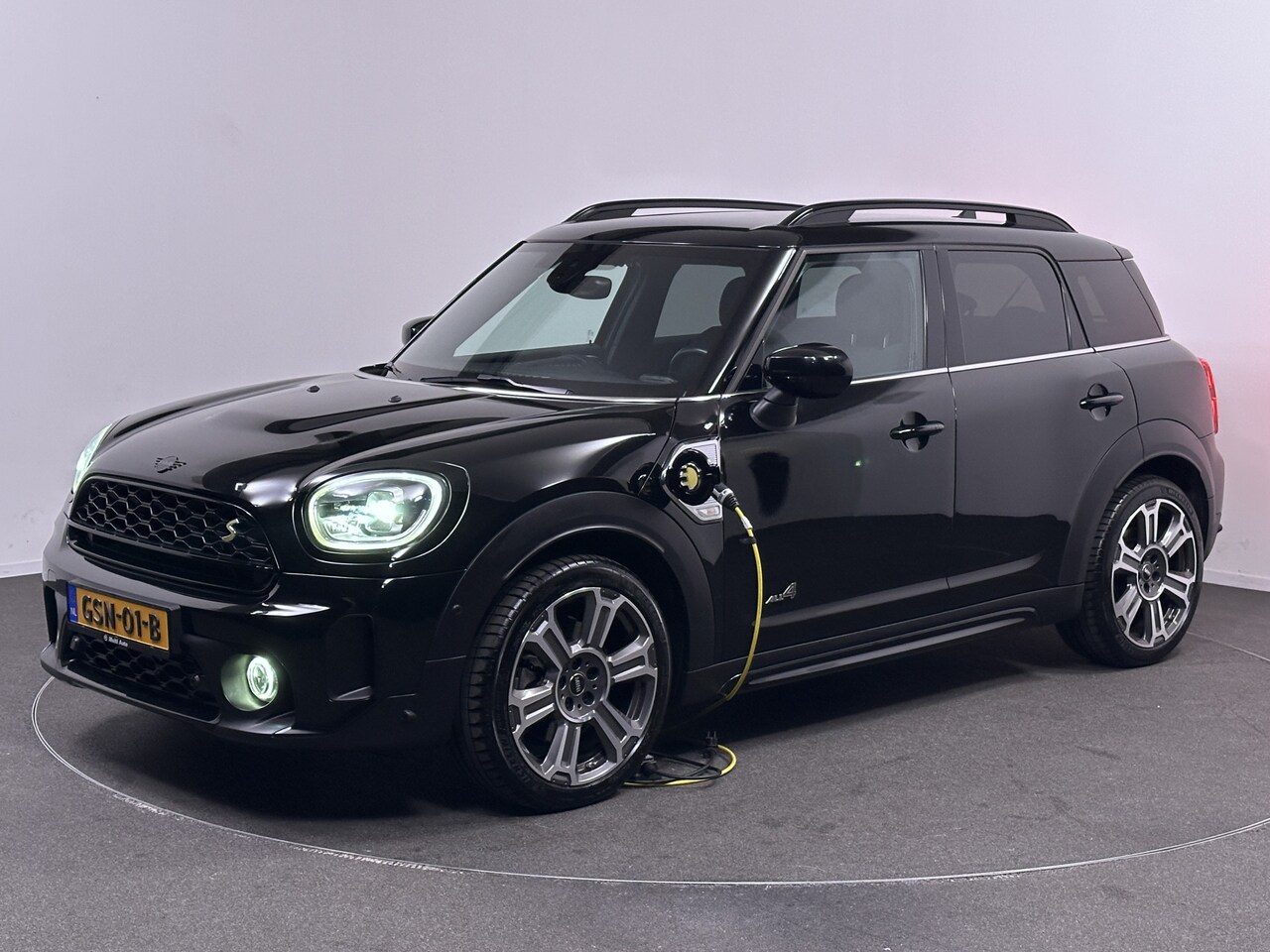 MINI Countryman - Mini 2.0 Cooper S E ALL4 Plug in Hybrid PHEV | Half Lederen Sportstoelen Verwarmd | Apple - AutoWereld.nl