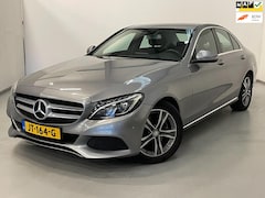 Mercedes-Benz C-klasse - 220 CDI / NL-auto / Camera / Trekhaak