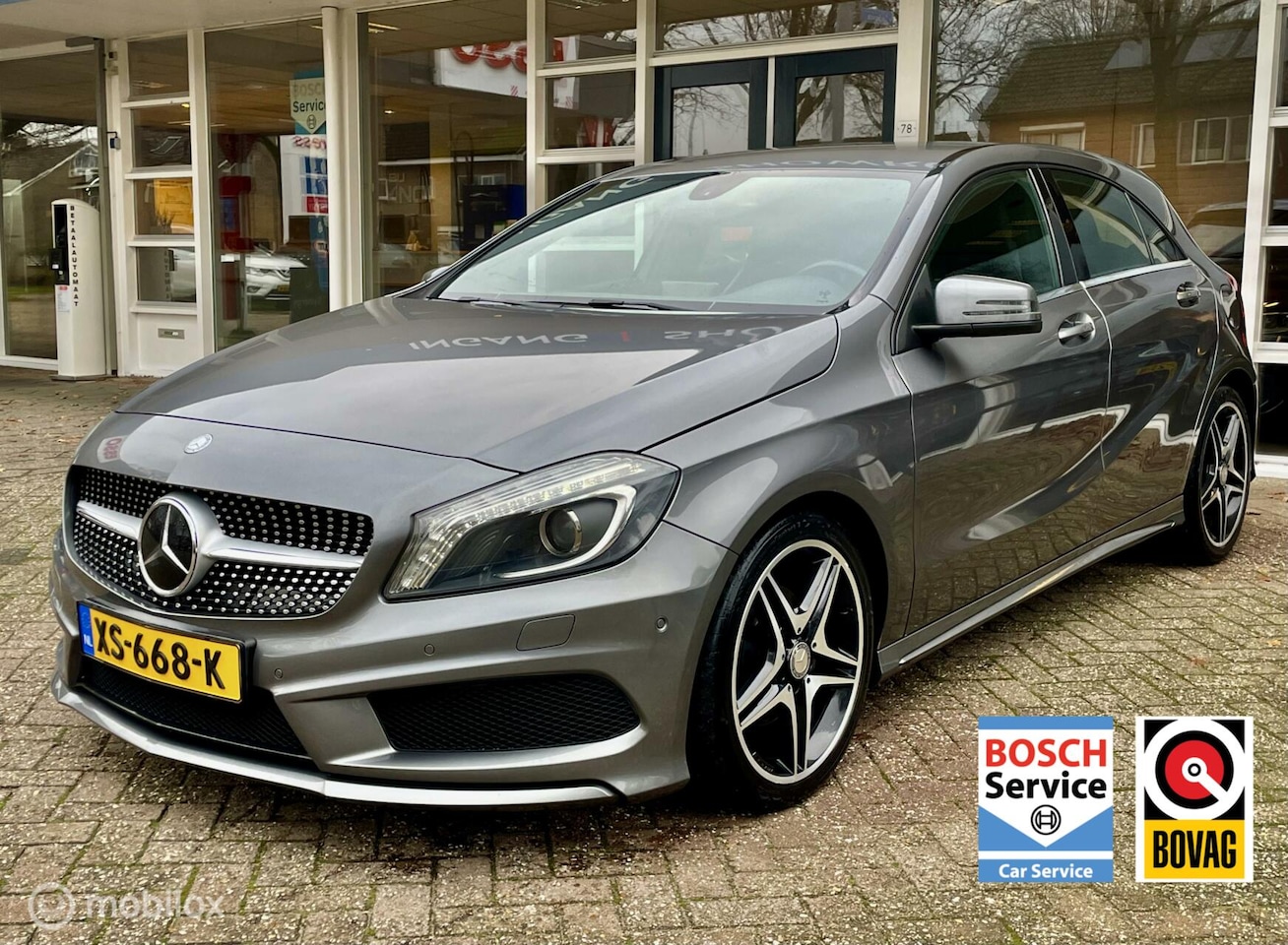 Mercedes-Benz A-klasse - 180 AMG-Line Xenon/Led, Airco, Navi, Pdc, LM.. - AutoWereld.nl