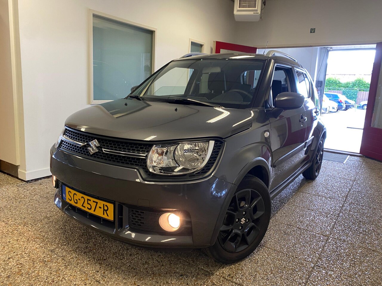 Suzuki Ignis - 1.2 Select Navi | Hoge zit | NL auto - AutoWereld.nl