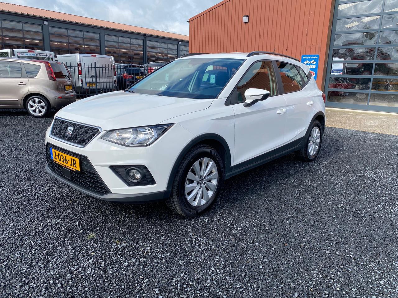 Seat Arona - 1.0 TSI 110PK STYLE CARPLAY APPLE ANDROID - AutoWereld.nl