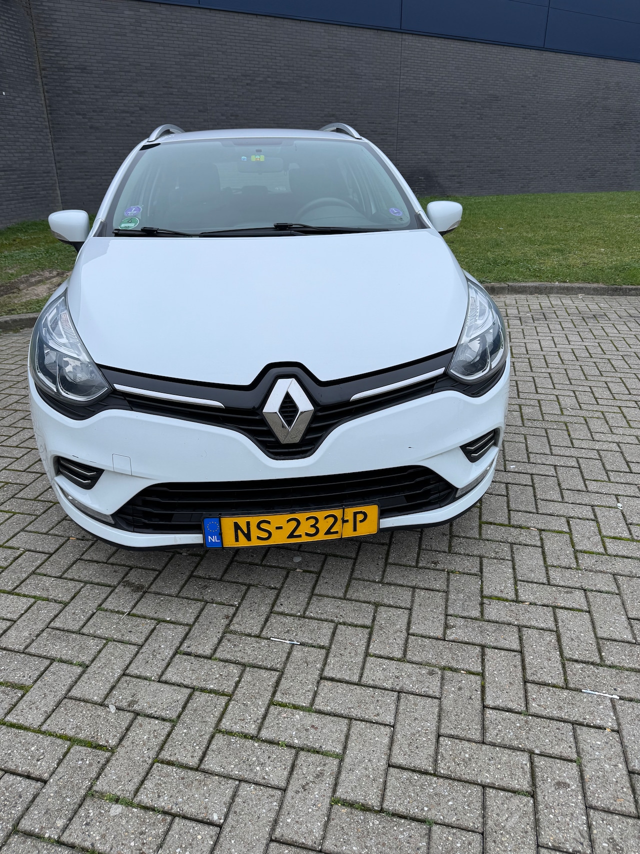 Renault Clio Estate - 0.9 TCe Zen - AutoWereld.nl