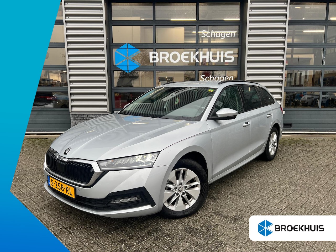 Skoda Octavia Combi - 1.0 TSI 110 pk Business Edition | Trekhaak wegklapbaar | Navigatie | Elektrische achterkle - AutoWereld.nl