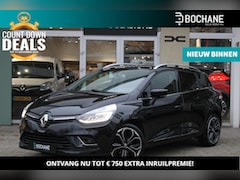 Renault Clio Estate - 1.2 TCe 120 Intens | Stoelverwarming | Lichtmetalen velgen 17" | Trekhaak | All-Season ban