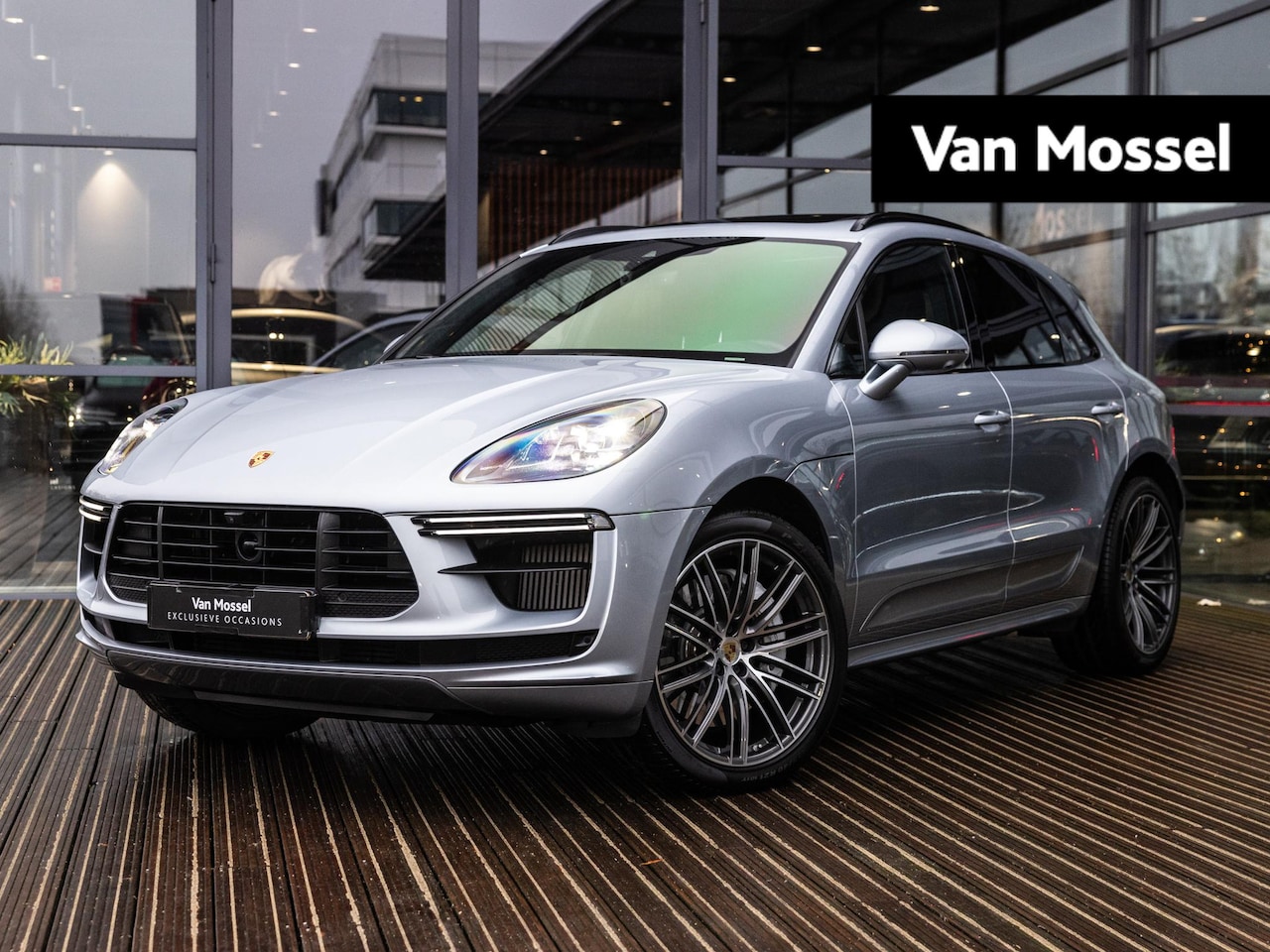 Porsche Macan - 2.9 Turbo | SPORTDESIGN | SPORTCHRONO | SPORTUITLAATSYSTEEM | 18-WEG STOELEN | PASM +LUCHT - AutoWereld.nl