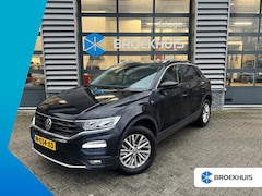 Volkswagen T-Roc - 1.5 TSI 150 pk Style 7-DSG | Navigatie | Cruise control adaptief | Buitenspiegels elektris