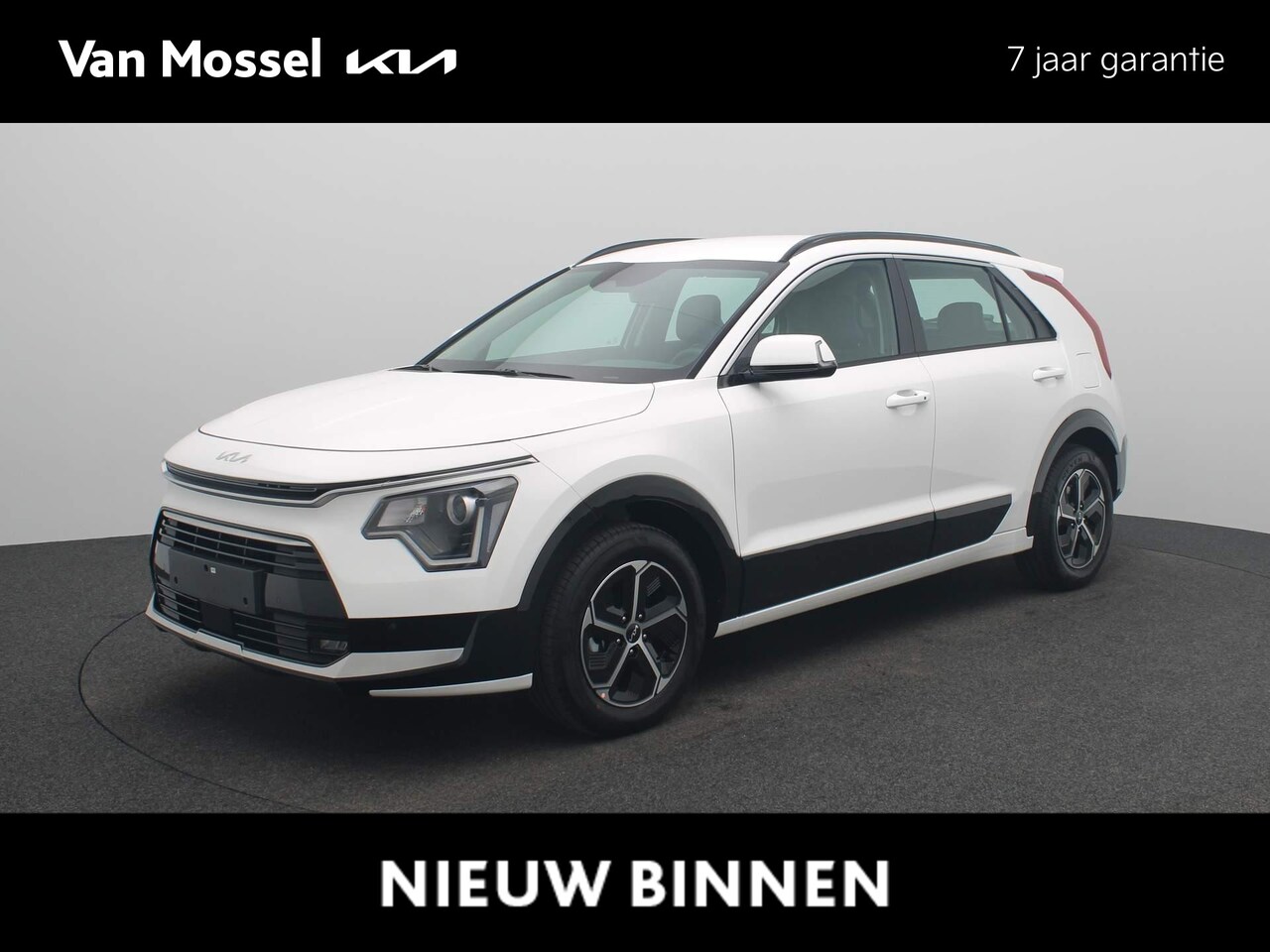 Kia Niro - 1.6 GDi Hybrid DynamicLine Navigatie | Climate Control | LM | Camera | Parkeersensoren | V - AutoWereld.nl