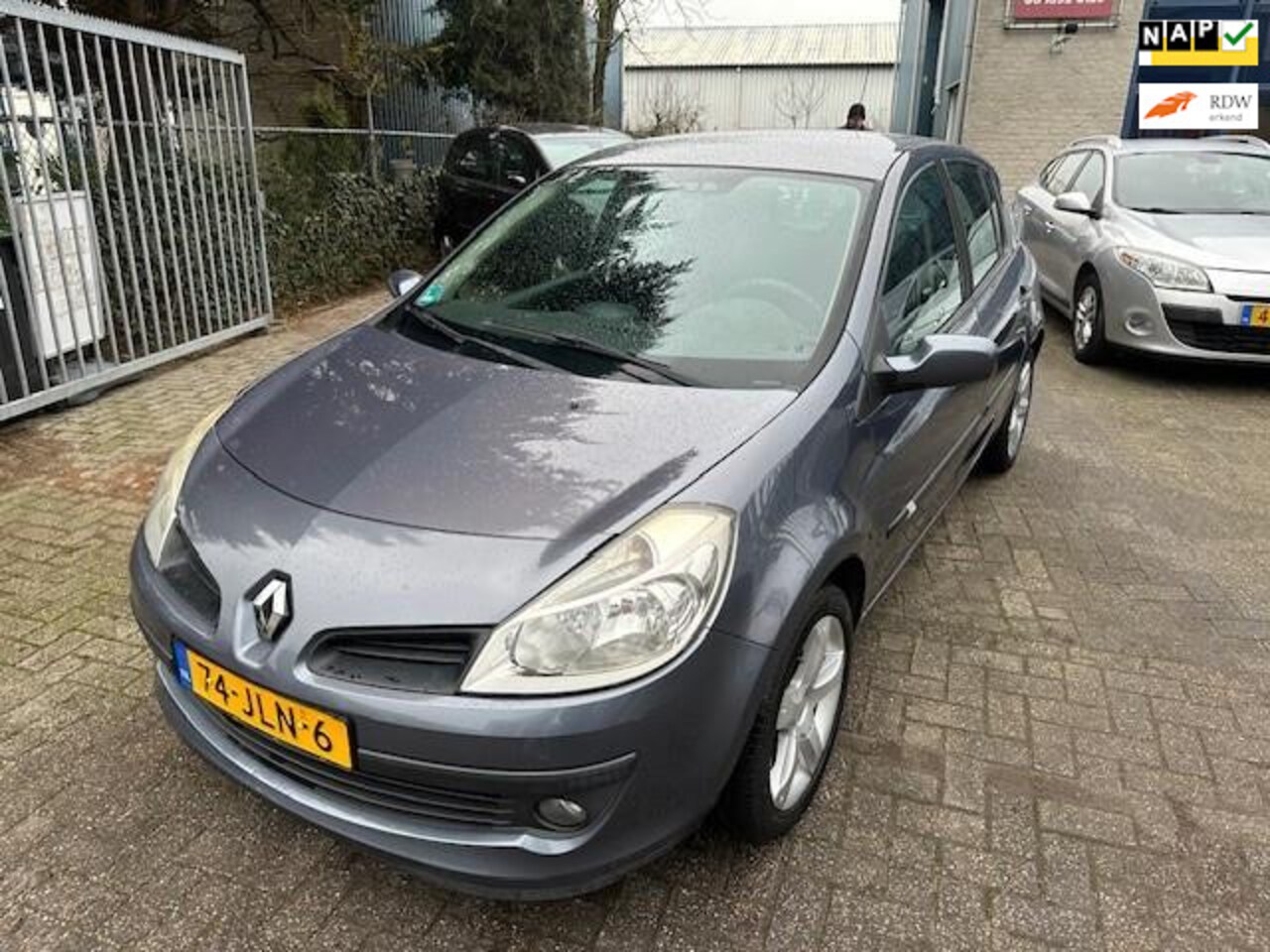 Renault Clio - 1.2 TCE Dynamique 1.2 TCe Dynamique, Airco, Trekhaak, Apk 12/2025 - AutoWereld.nl