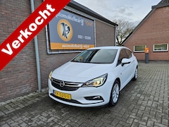 Opel Astra - 1.6 CDTI Business+