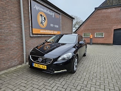 Volvo V40 - 1.6 T3 Summum