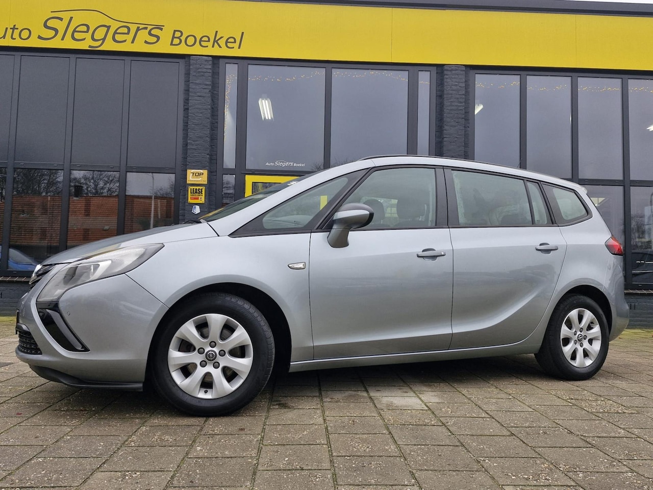 Opel Zafira Tourer - 1.4 Business+ 7persoons | Parkeer Sensoren voor en achter | Cruise Control - AutoWereld.nl