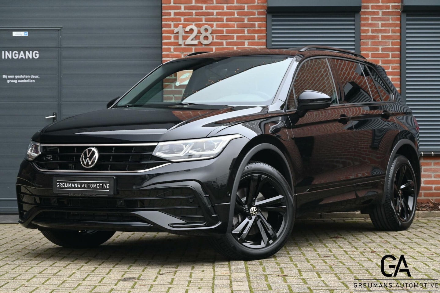 Volkswagen Tiguan - 1.4 TSI eHybrid|R-LINE|PANO|360|KEYLESS| - AutoWereld.nl