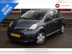 Toyota Aygo - 1.0 VVT-i Now