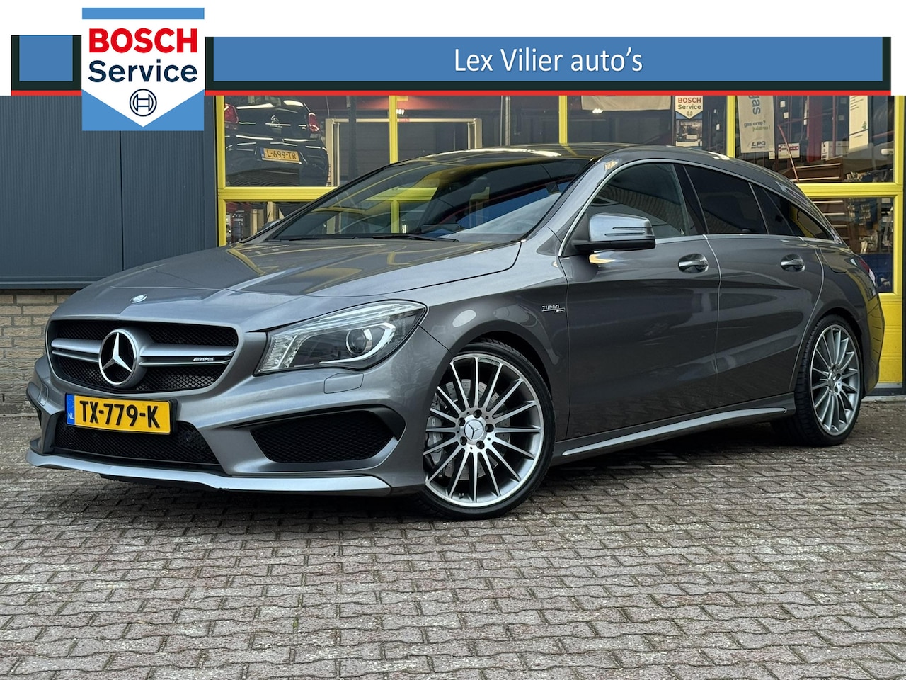 Mercedes-Benz CLA-klasse Shooting Brake - AMG 45 4MATIC OrangeArt Edition - AutoWereld.nl