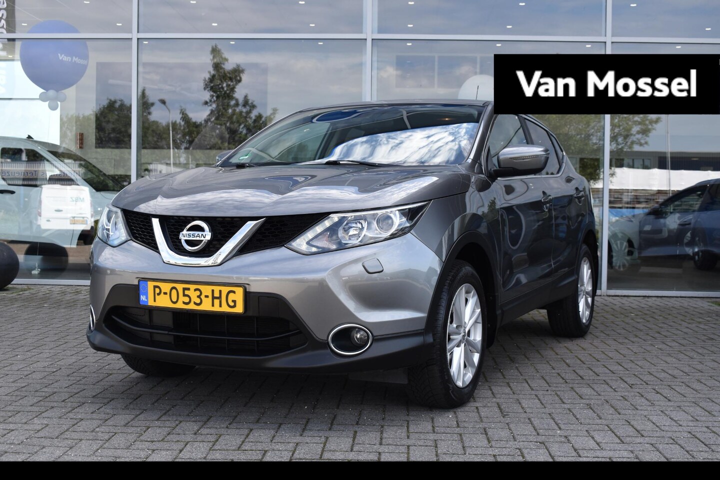 Nissan Qashqai - 1.2 Connect Edition | Cruise Control | Trekhaak | Stoelverwarming Voorstoelen | Airco | - AutoWereld.nl