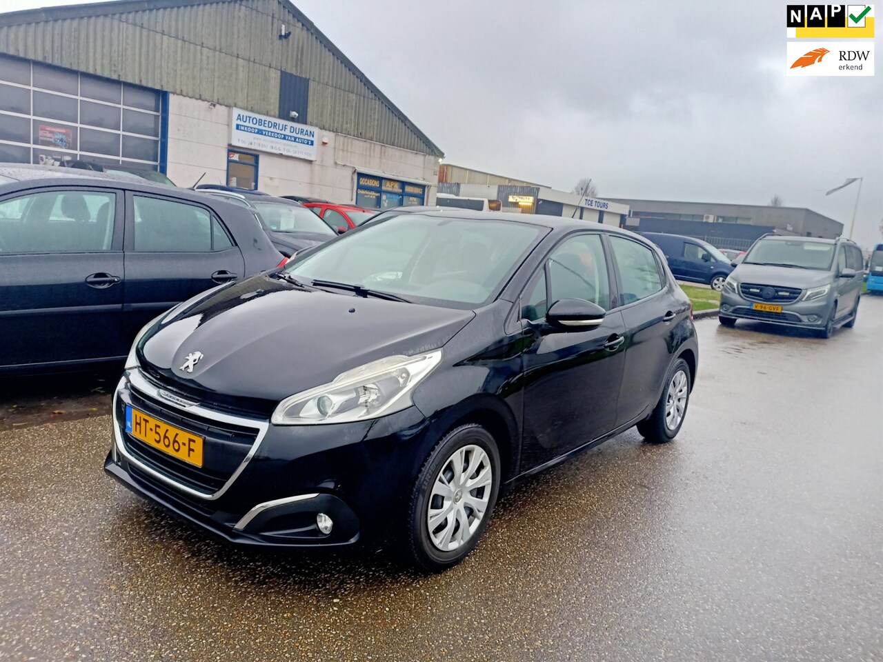 Peugeot 208 - 1.2 PureTech Blue Lease NAV.+ Airco Bj:2016 NAP! - AutoWereld.nl