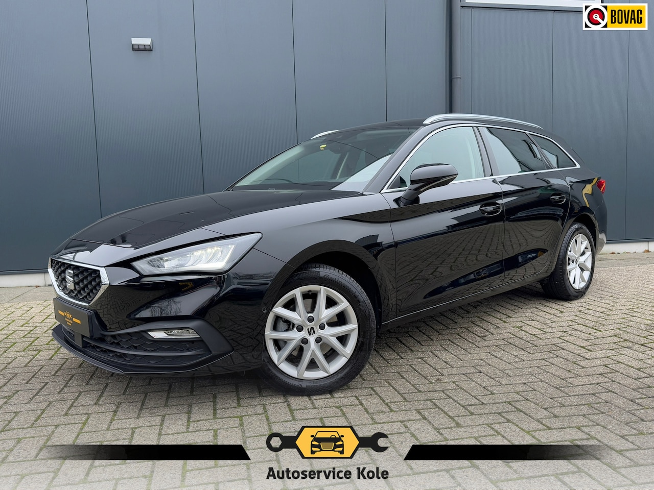 Seat Leon Sportstourer - 1.0 TSI Style Launch Edition * Airco * Cruise * PDC * Camera * - AutoWereld.nl