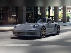 Porsche 911 - Turbo S