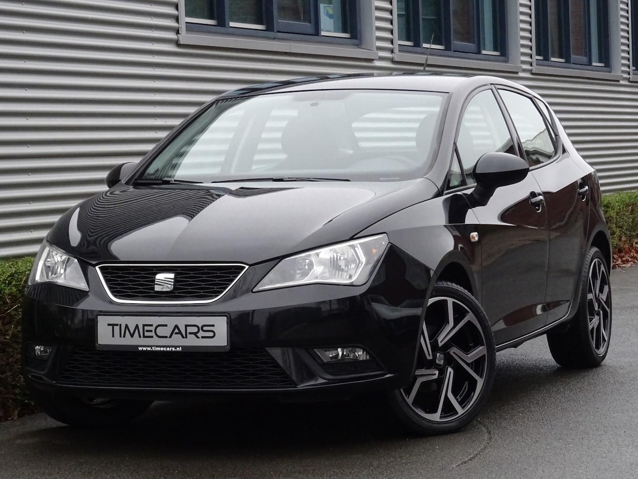 Seat Ibiza - 1.4 5Drs Style Climate Cruise Navigatie Bluetooth - AutoWereld.nl