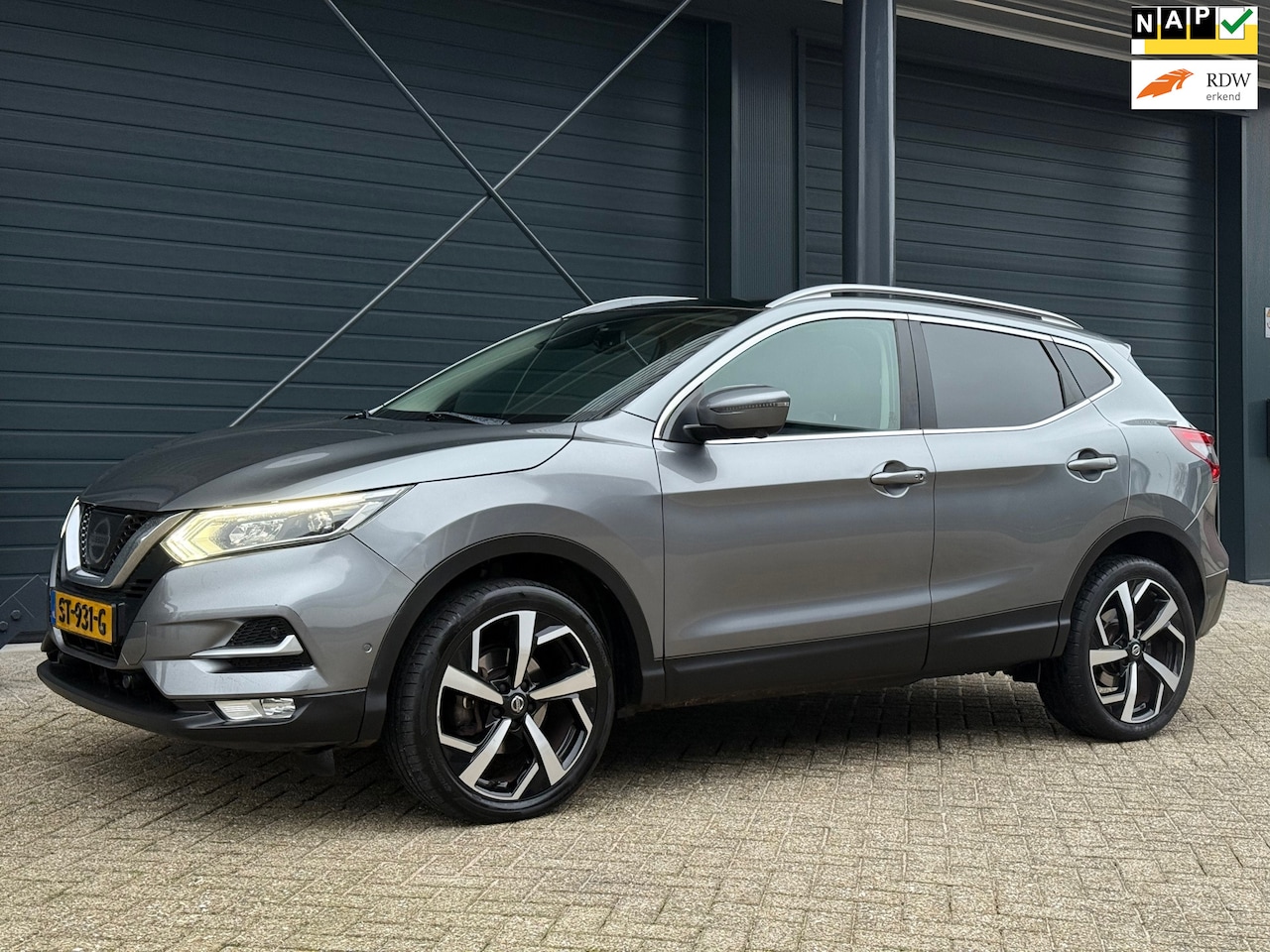 Nissan Qashqai - 1.6 Tekna 1.6 Tekna +, Pano, Stoelverw., 360 Camera, Trekhaak - AutoWereld.nl