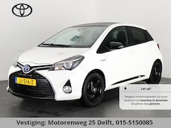 Toyota Yaris - 1.5 HYBRID TREND SPORTSLINE DESIGN 1e EIGENARESSE. AUTOMAAT .NAVIGATIE.LMV.CRUISE.TREKHAAK