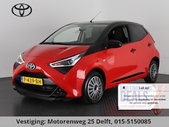 Toyota Aygo - 1.0 VVT-i BI-TONE X 1e EIGENAAR. AIRCO. BLUETOOTH GARANTIE TOT 2032