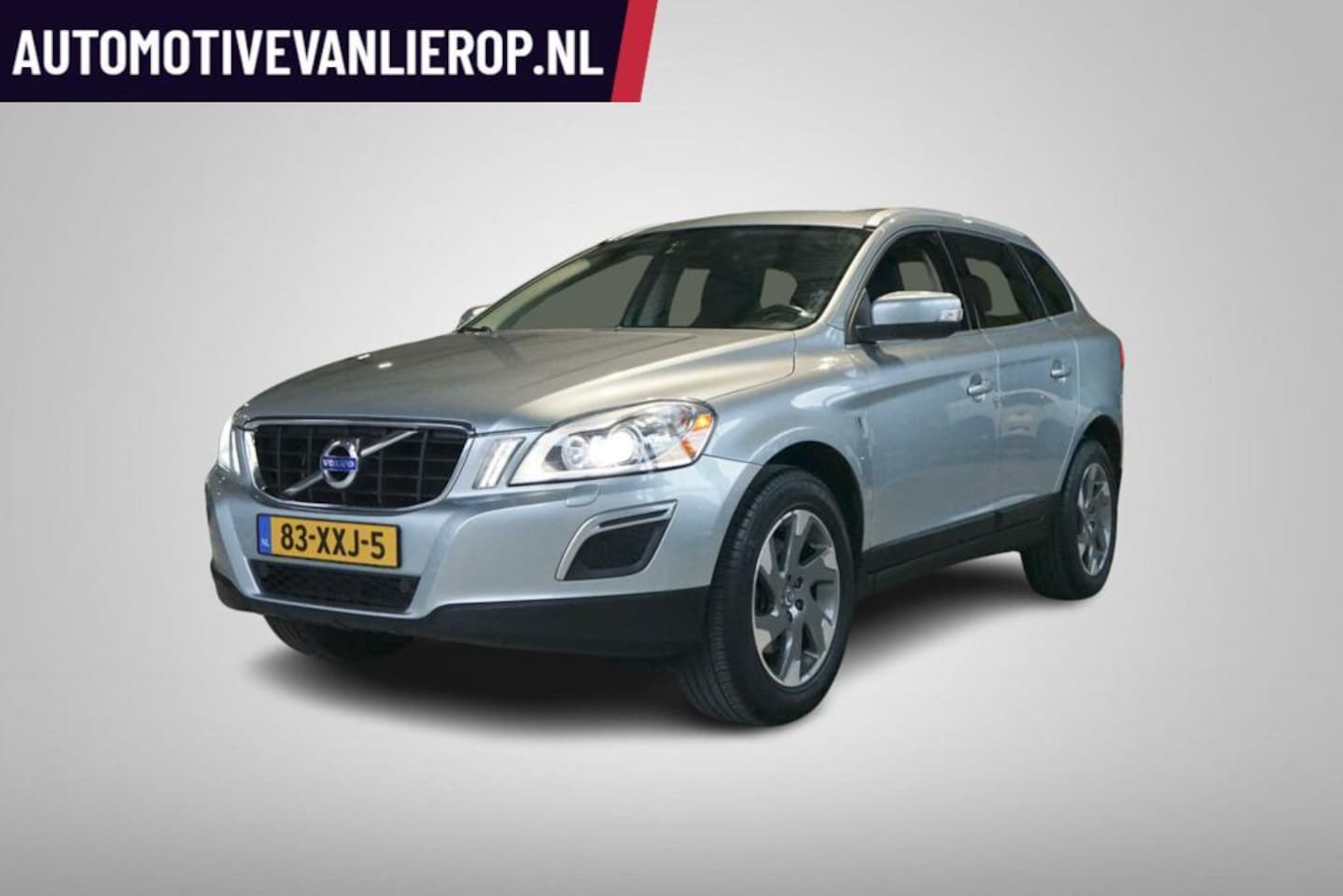 Volvo XC60 - 2.0 D4 Ocean Race PANO | TREKHAAK | COMPL. HISTORIE - AutoWereld.nl