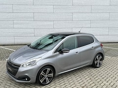 Peugeot 208 - 1.2 PureTech GT-Line PANO/NAVI/LED