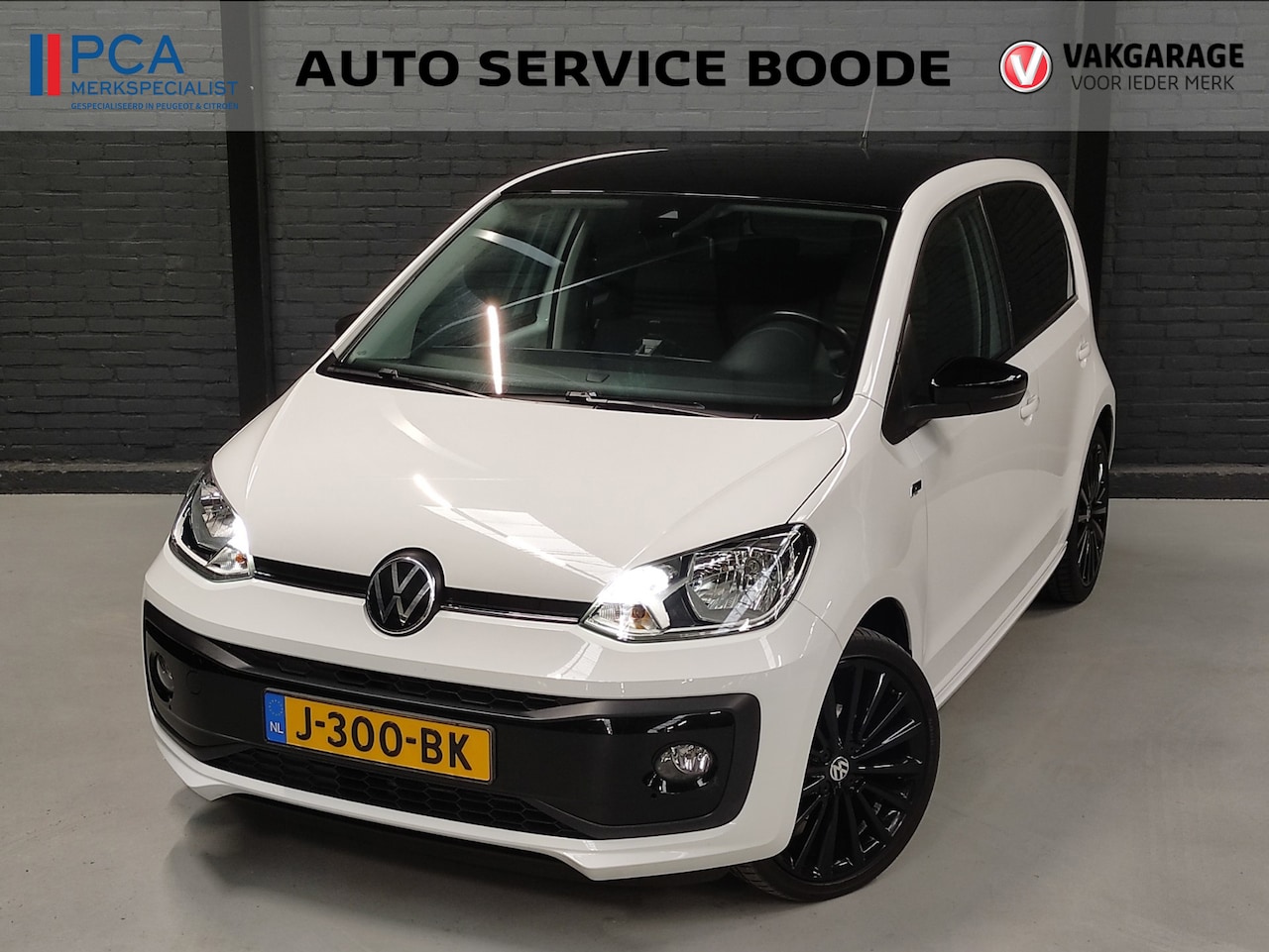 Volkswagen Up! - 5-deurs 1.0 R-Line Executive - 17 inch - camera - climate - cruise - AutoWereld.nl