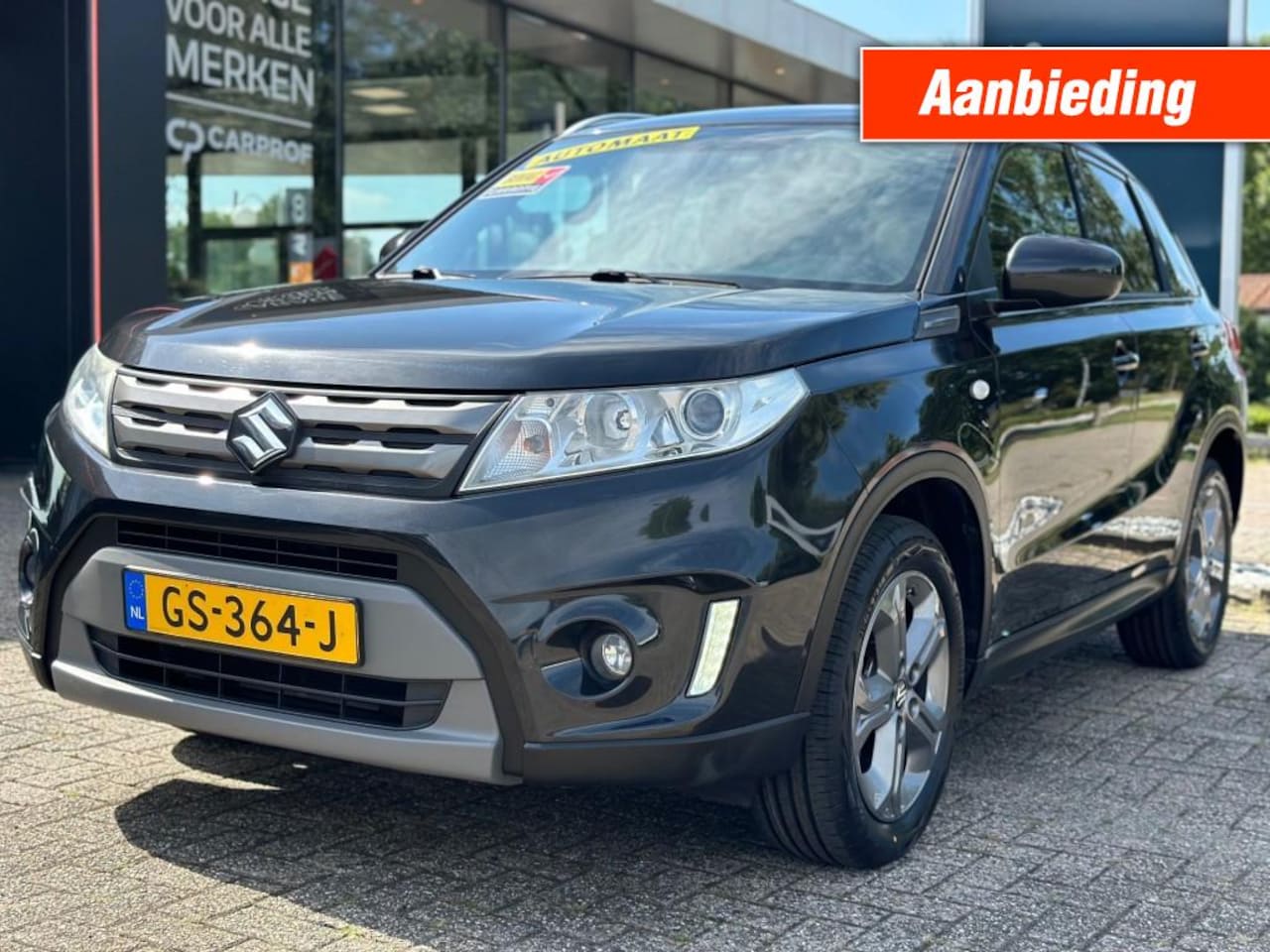 Suzuki Vitara - 1.6 Exclusive Automaat '' Trekhaak - Intofainment - Camera '' - AutoWereld.nl