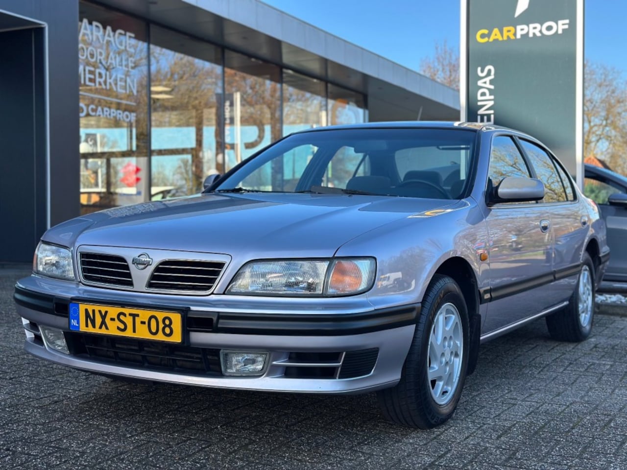 Nissan Maxima QX - 3.0 V6 SE Goed onderhouden '' Clima - Elektrische ramen en spiege - AutoWereld.nl