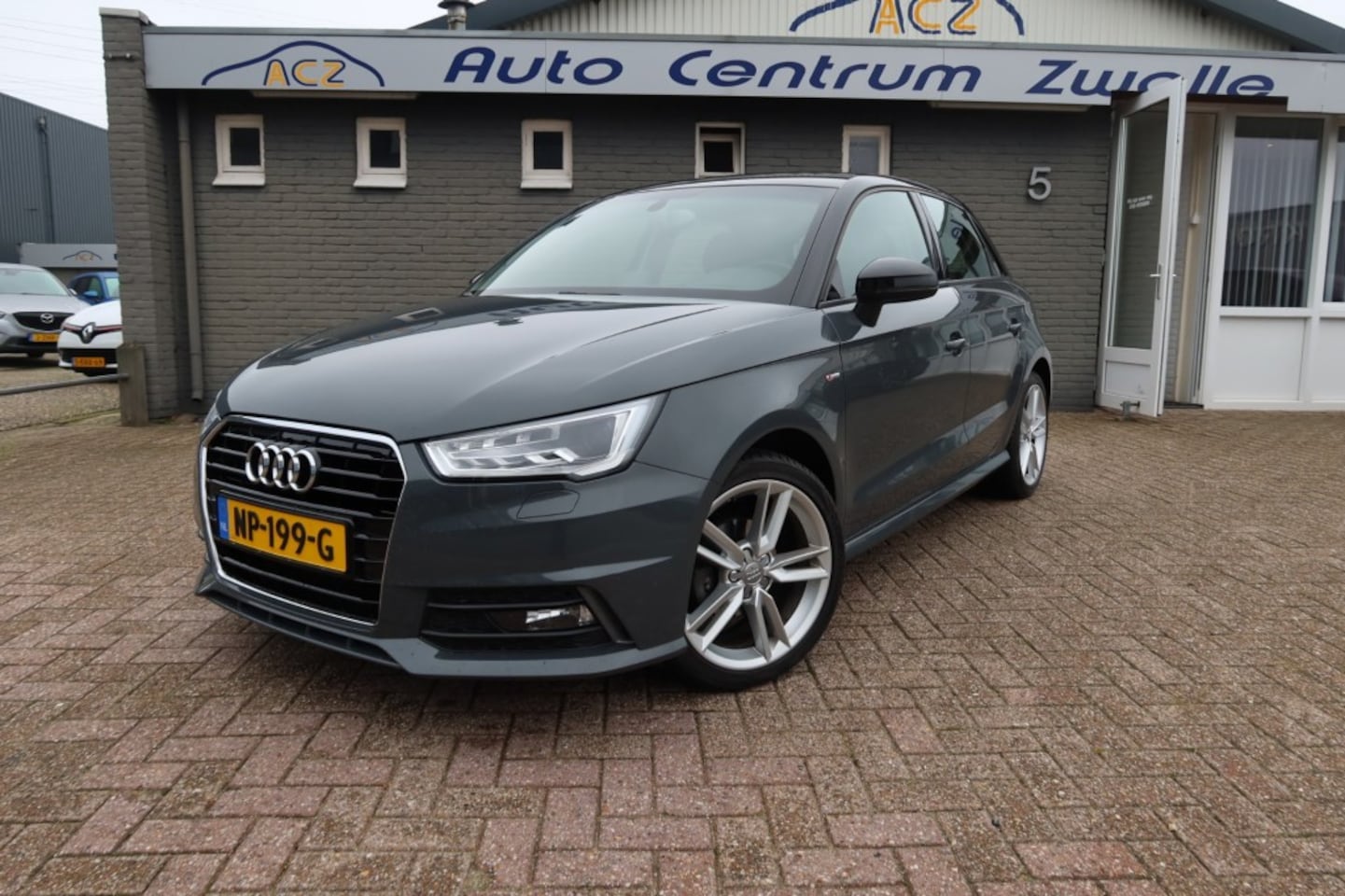 Audi A1 - 1.0 TFSI SPORT S-LINE  (ORIGINELE NL AUTO) - AutoWereld.nl