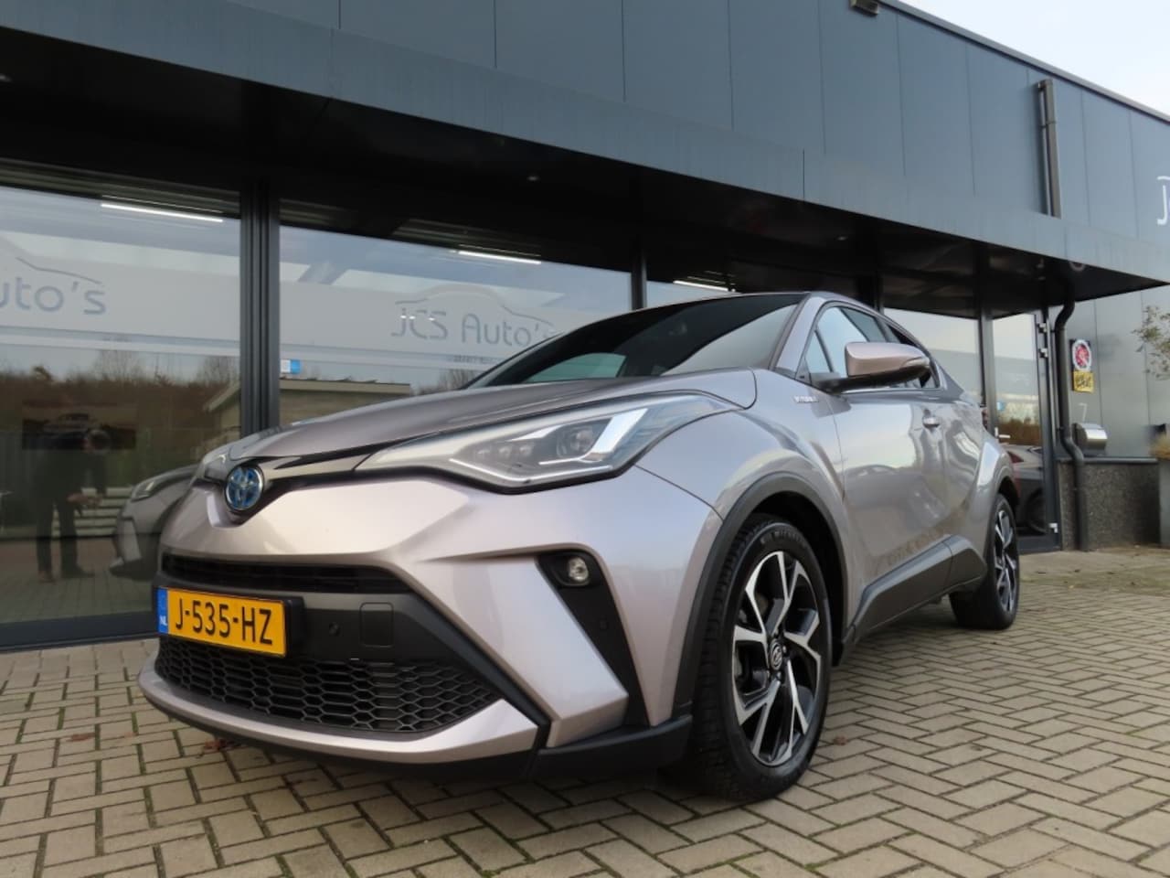 Toyota C-HR - 1.8 Hybrid Bns Plus Ecc Led Navi 18 Inch 2020 - AutoWereld.nl