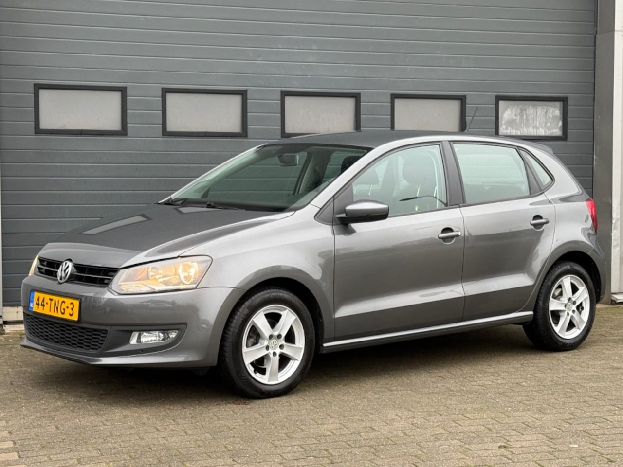 Volkswagen Polo - 1.2 TSI 90PK Comfortline Aut. Navi Cruise Trekhaak NW APK - AutoWereld.nl