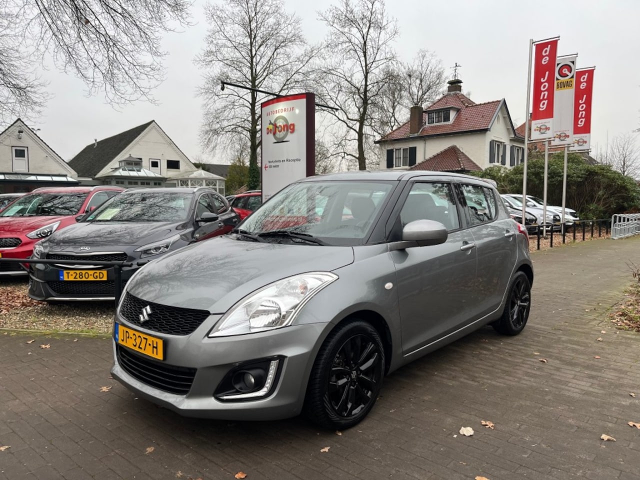 Suzuki Swift - 1.2 BANDIT EASSS / AIRCO / STOELVERW. / LED / CRUISE CTR. - AutoWereld.nl