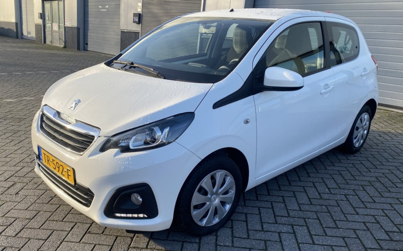 Peugeot 108 - Airco*5 deurs* - AutoWereld.nl