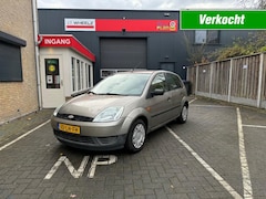 Ford Fiesta - 1.3 5 drs - eerste eigenaar - slechts 147DKM