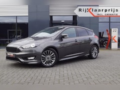 Ford Focus - 1.0 ST-Line 125pk / Navigatiesysteem / 17 Inch LM