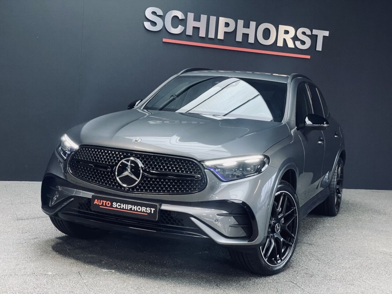 Mercedes-Benz GLC-klasse - 300e AMG /gratis winterset AMG/vol leer/Night-pakket/hybri - AutoWereld.nl