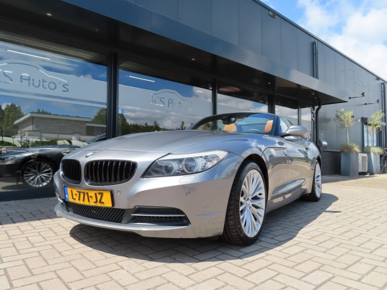 BMW Z4 - SDrive 2.3i Aut. Executive Ecc Leder 2x Pdc 2011 - AutoWereld.nl