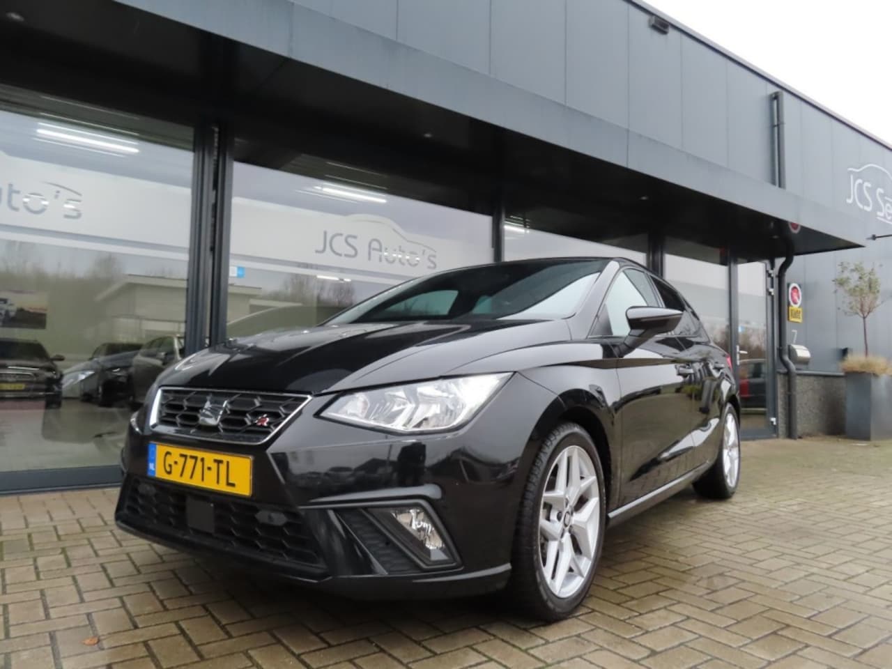 Seat Ibiza - 1.0 TSI FR Buss Intense Ecc Navi Led 2x Pdc 2019 - AutoWereld.nl