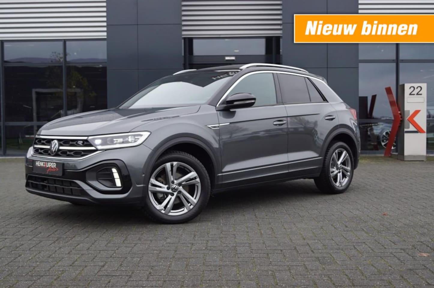 Volkswagen T-Roc - 1.5 TSI DSG R-LIne/Panodak/Topsportsteol/IQ LED/Key-less/el.klep - AutoWereld.nl