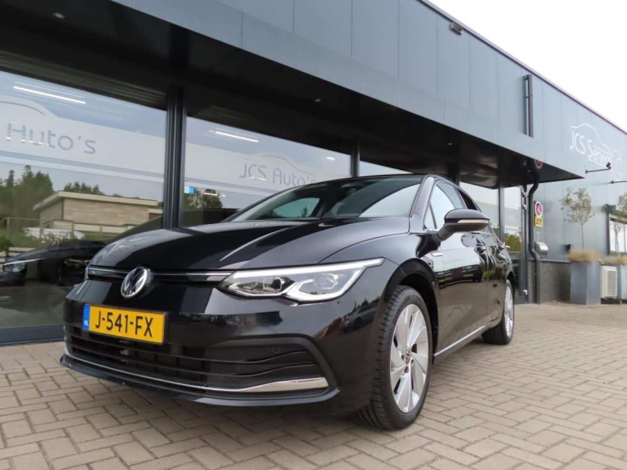 Volkswagen Golf - 1.5 eTSI Style 150 Pk Ecc Led Camera Pano 2020 - AutoWereld.nl