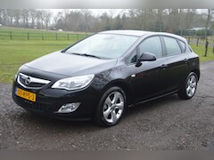 Opel Astra - 1.4 Turbo Edition Airco Cruise Trekhaak