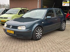 Volkswagen Golf - 1.4-16V Comfortline AIRCO, APK, 5DRS, NAP