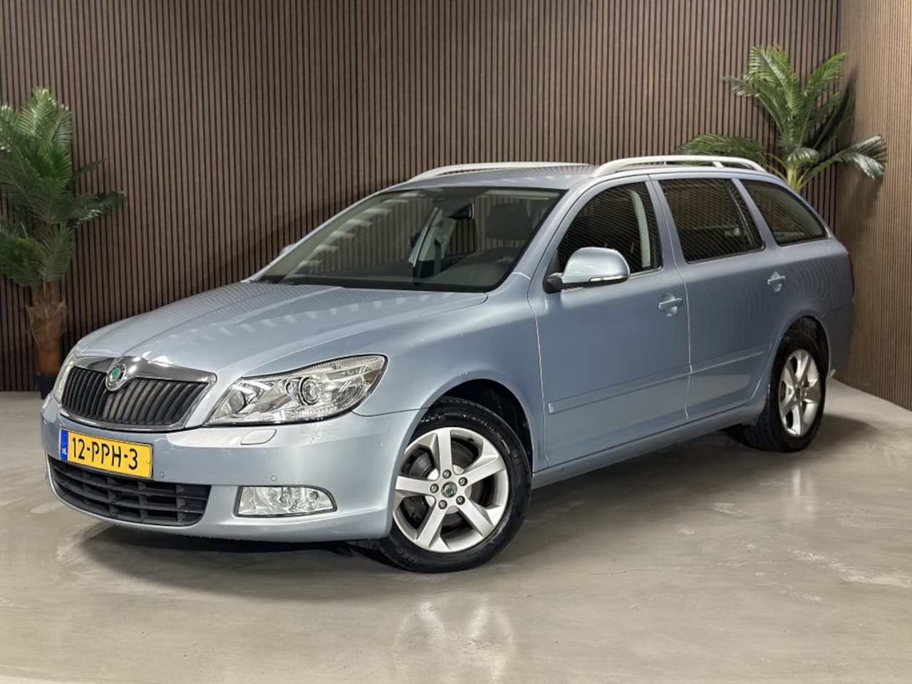 Skoda Octavia Combi - 1.2 TSI Elegance Bns Nieuw Dis. ketting - AutoWereld.nl